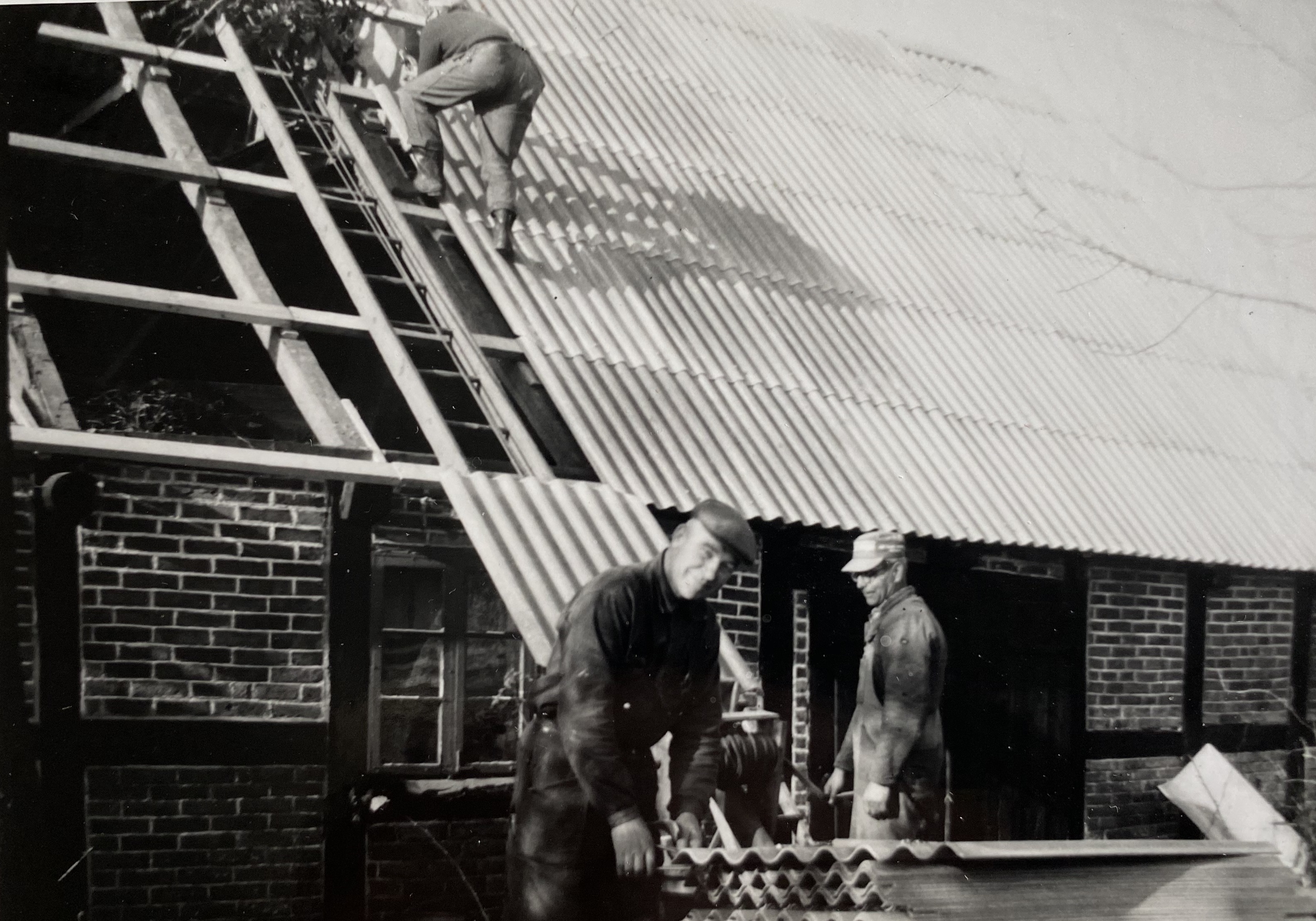 Montering av eternittak 1964