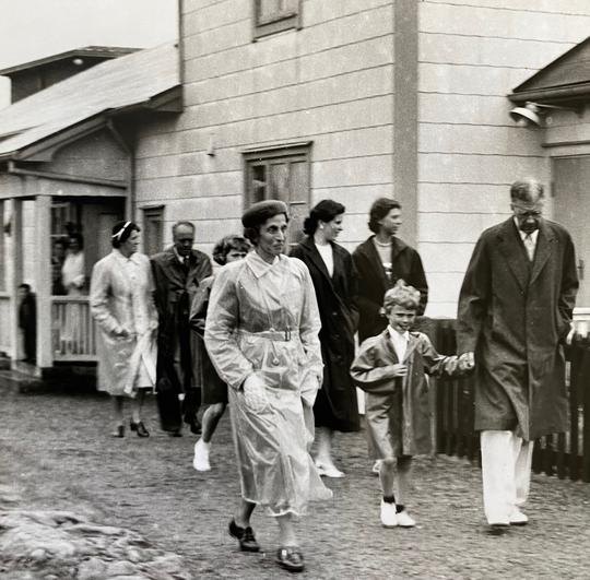 Kungligheter besökte Kullens fyr någon gång på 1950-talet.