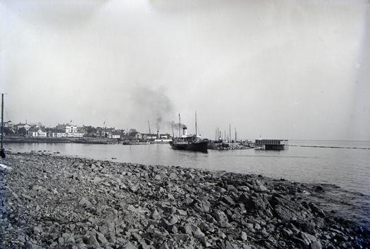 Mölle Hamnen, Hjulångare på väg ut