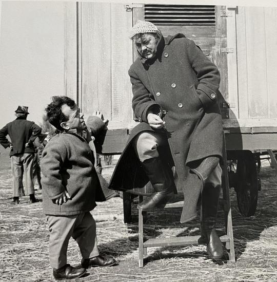 Gycklarnas afton, inspelad i Arild 1953, Otto Moskovitz och Åke Grönberg.