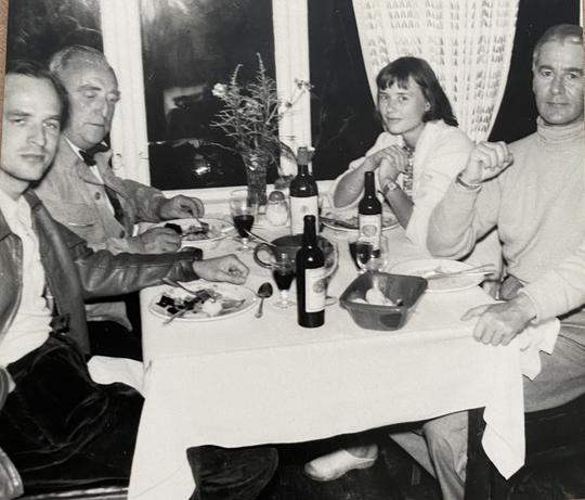 Gycklarnas afton, inspelad i Arild 1953, Ingmar Bergman, okänd, Harriet Andersson och Gunnar Björnstrand.