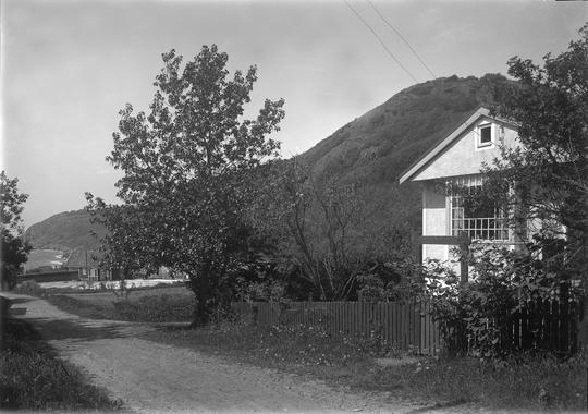 Mölle Hus med stig