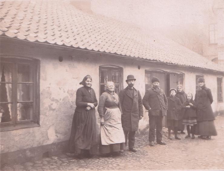 Grupp framför länga